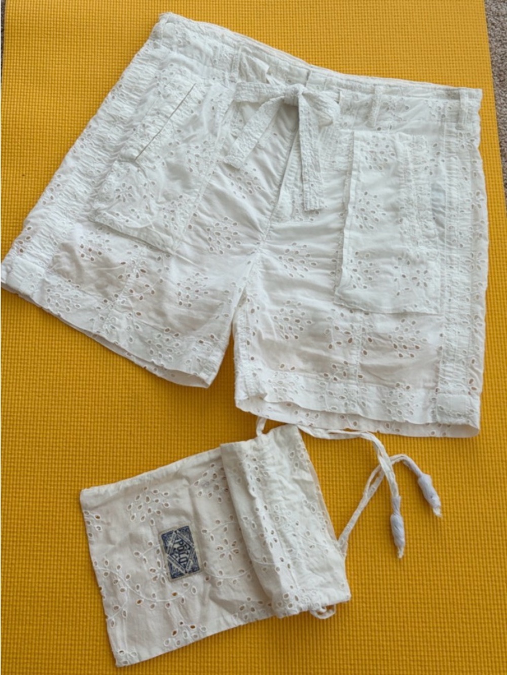 RALPH LAUREN EYELET EMBROIDERED SHORTS